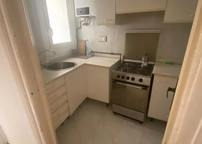 Апартаменты Student House Барселона